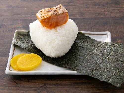 おにぎり(鮭)