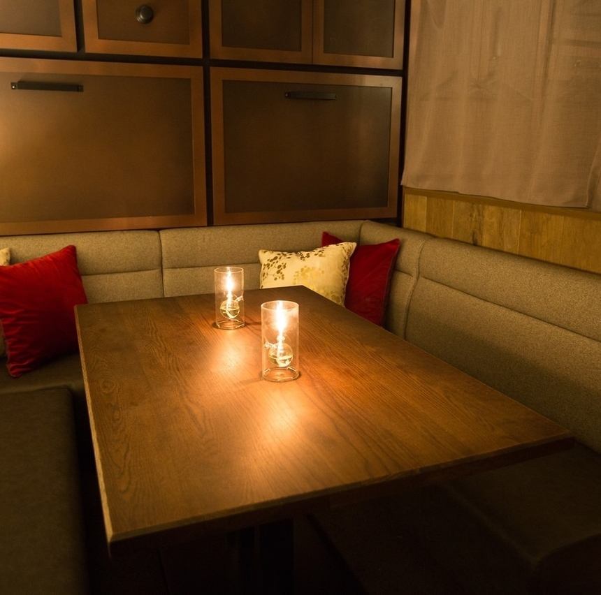 Perfect for a date! The perfect darkness and perfect atmosphere for an adult date...