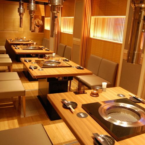 最大16名様までの個室