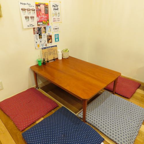 <p>小さなお子様とご一緒でも安心してご利用いただけるお座敷席を完備。誰でも気軽に通えるアットホームな雰囲気なので、ママさん達のお集まりにも最適です。お料理はおばんざいや居酒屋メニューが中心でリーズナブルにご提供。さらに、宴会などで2階の貸切も可能ですので、周りを気にせずゆったりとお過ごしいただけます。</p>