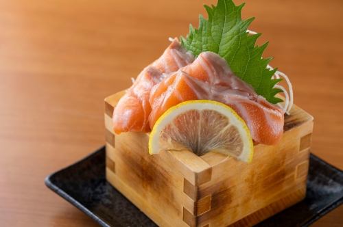 サーモンのお造り