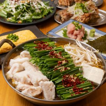Private rooms available. Perfect for parties. Choose from our popular hotpots: "Motsunabe" or "Chige Nabe." 7 dishes in total + all-you-can-drink for ¥4,000 -> ¥3,000
