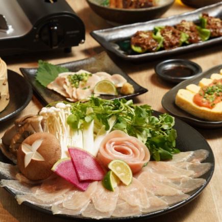 【套餐】：包含“元祖火锅”及时令菜肴在内的6道菜 + 90分钟畅饮，价格5000日元