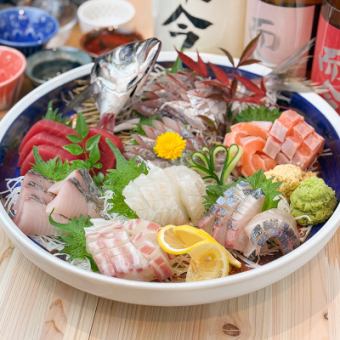 【當季鮮魚套餐】7種新鮮捕撈的魚生魚片、鮮魚西京燒，共8道菜/2.5小時無限暢飲 4,980日元