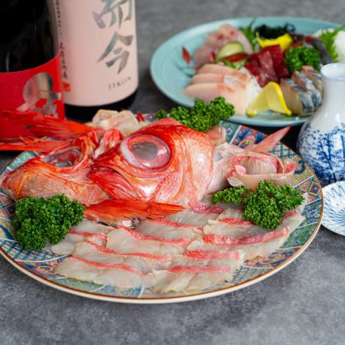 昼から海鮮を味わえるお店