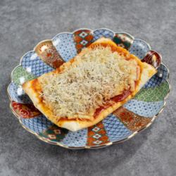 Japanese-style pizza with boiled whitebait