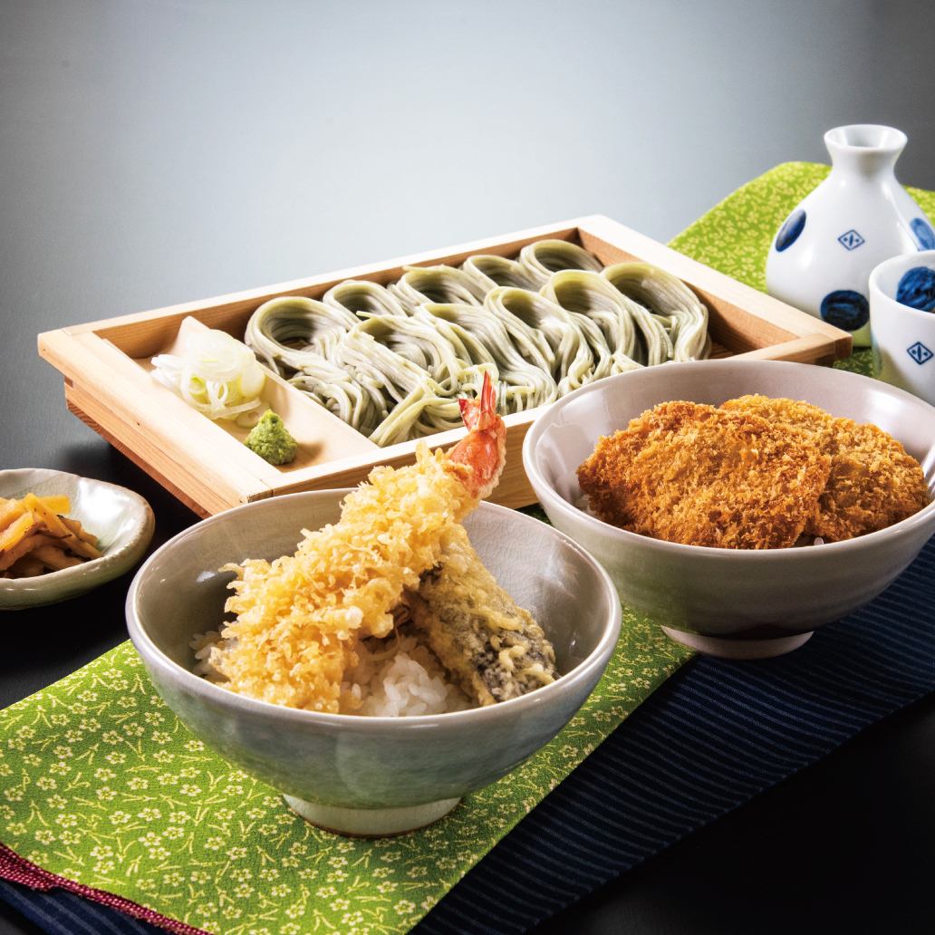 ランチタイム限定のお蕎麦と丼のセットは1100円～!!