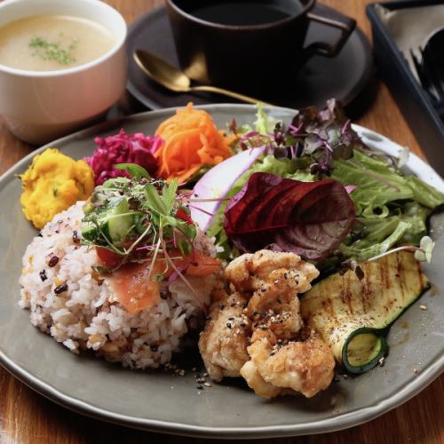 Daily rice plate + drink