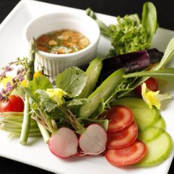 彩り野菜のバーニャカウダ
