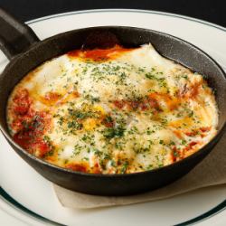 モッツァレラチーズととろ～りたまごの目玉焼き