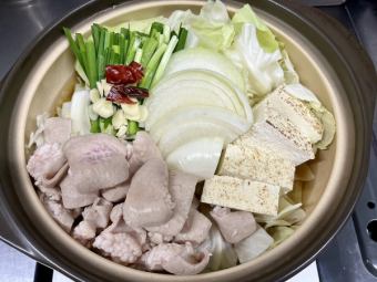 6 dishes in total! [Winter-only banquet course with hotpot] ☆ 5,000 yen (tax included) with 2 hours of all-you-can-drink