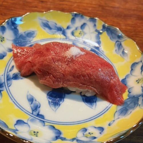 和牛炙り握り(1貫)