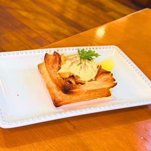 アップルパイのキャラメリゼ