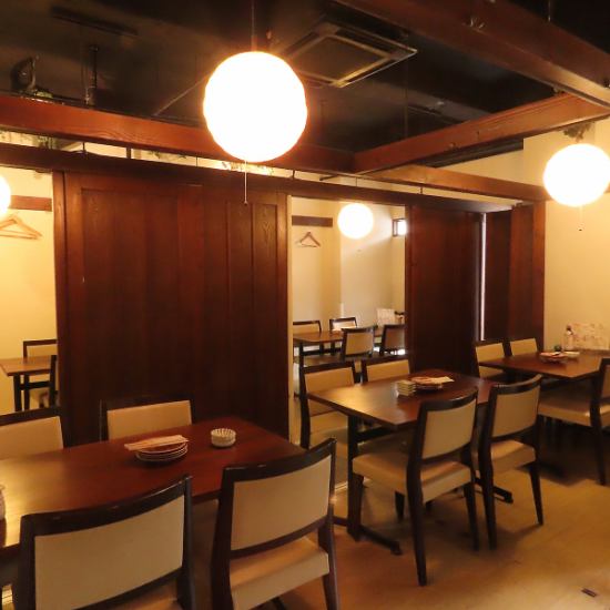 Accommodates up to 50 people for company banquets, welcome parties, etc. Private rooms also available!