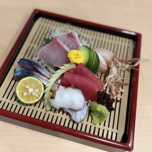 お造り盛り合わせ