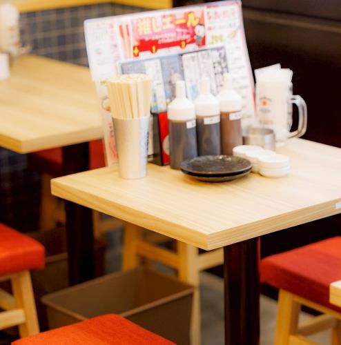 Small gatherings are also welcome. We have a variety of private spaces available, both large and small! Perfect for dates, company banquets, welcome and farewell parties, and more.