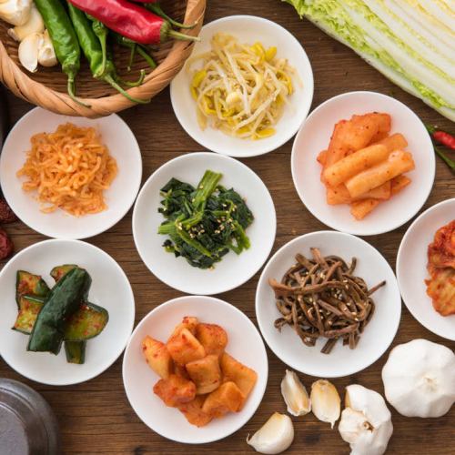 一品ランチ＋韓国小皿料理30種類バイキング　※90分制
