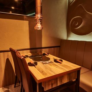 NEWOPENの店内はおしゃれな雰囲気で韓国料理をお楽しみいただけます◎