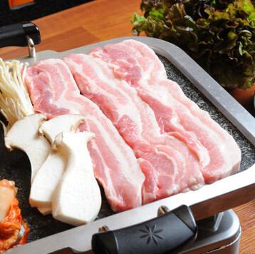 お得な宴会コースで自慢の韓国料理をご堪能あれ！