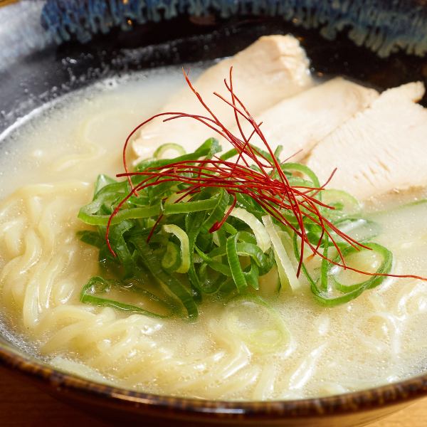 [A la carte other than grilled chicken ♪] Homemade authentic chicken plain hot water ramen is exquisite ♪