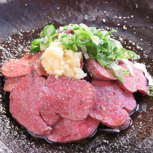 おにかい名物合法生レバー♪