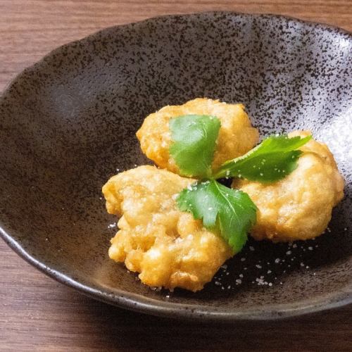 はじめの海老しんじょう揚げ