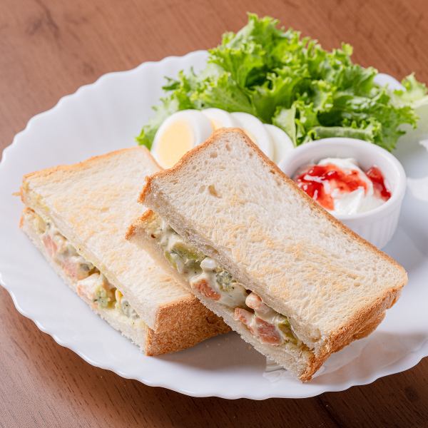 【必食の絶品】16時まで限定！自家製サンドイッチ　450円(税込)～