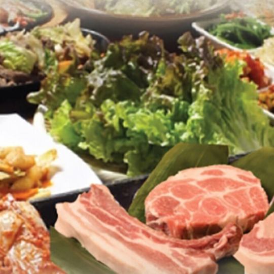 【飲み放題付】『わら焼きお肉 贅沢3種盛りコース』6000円(税込)