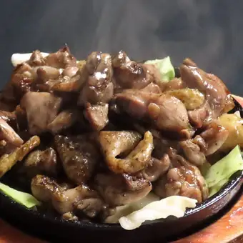 地鶏の炭火焼
