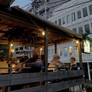 【テラス貸切！アウトドア気分】Y.Y.G.オリジナルビール約10種飲放＆人気メニュー含む4種軽食付