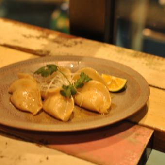 YYG's numbing dumplings