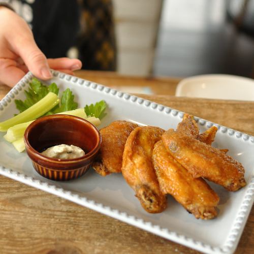 Buffalo Chicken Wings (1 piece)