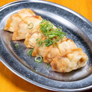 Crispy fried dumplings (3 pieces)