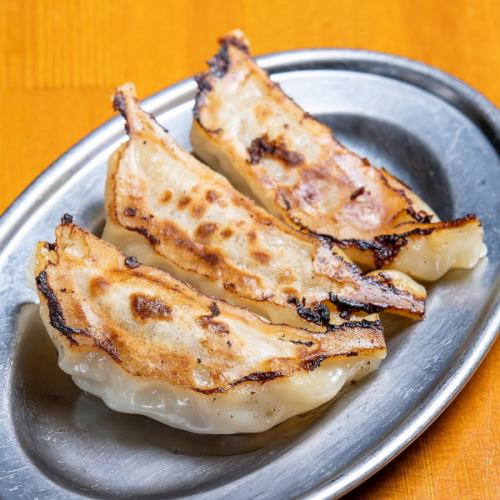 Tasty bomb! Juicy gyoza (3 pieces)