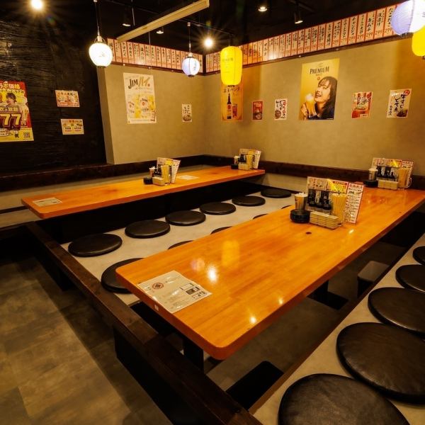 The entire floor can be rented out for up to 100 people.●A nostalgic interior filled with Showa-era atmosphere●The Showa-era retro interior is also carefully designed.The atmosphere of a "traditional, popular izakaya" is a comfortable space that anyone can feel free to drop in to.