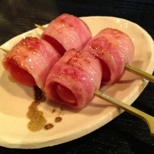 Bacon and tomato skewer (1 skewer)