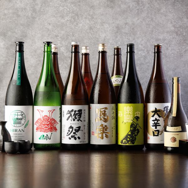 【銘酒をラインナップ】地鶏料理と相性抜群！多彩な日本酒・焼酎と共に、上質な味わいに酔いしれるひと時