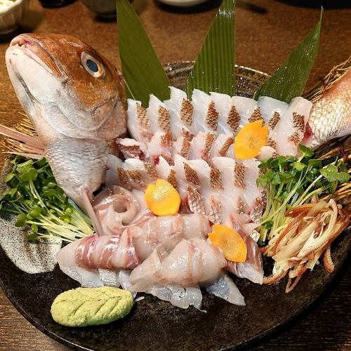 新鮮な海の幸に舌鼓♪