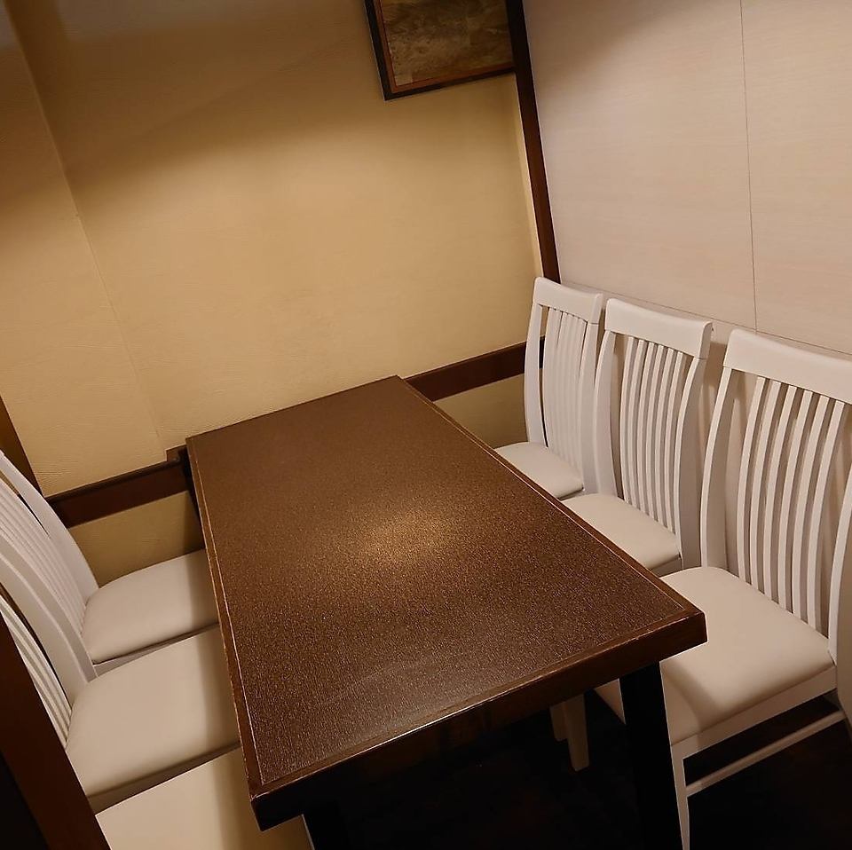 個室完備です。詳しくは当店までご連絡ください♪