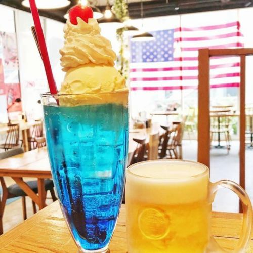 Blue Hawaii Cream Soda & Heartland Draft Beer