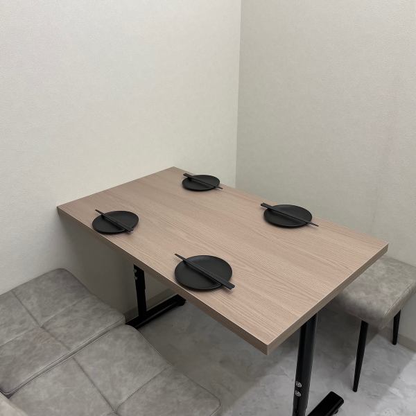 おしゃれな店内で盛り上がる事間違いなし♪普段使いはもちろん、サークル飲み会、女子会、合コンにも◎