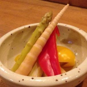 色々野菜のピールピクルス