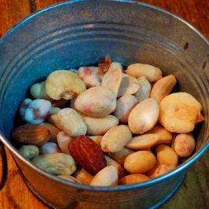 ミックスナッツ