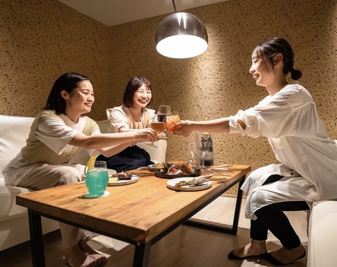 食事もスイーツもお酒も雰囲気も妥協しない！（完全個室有）