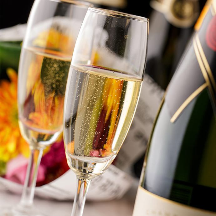 スパークリングワインやボトルワインや獺祭も 2時間飲み放題20円 焼肉 やまはん 池下店