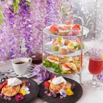[13:00] Spring afternoon tea with strawberry wreath [Winter 2024]