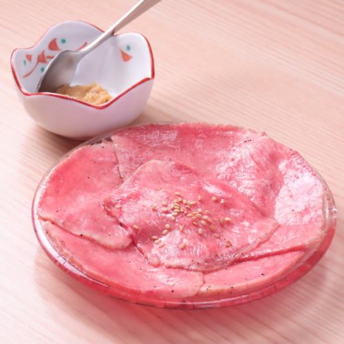 味変の楽しみあり！自家製トッピングと一緒に♪