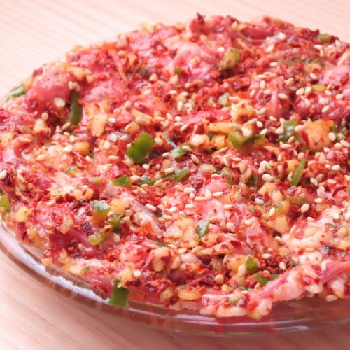 ツラミ刺しやずっきゅん刺し、煮込み料理などの一品も！