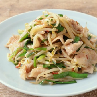 豚ニラもやし炒め