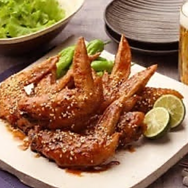 手羽先の唐揚げ（1本）